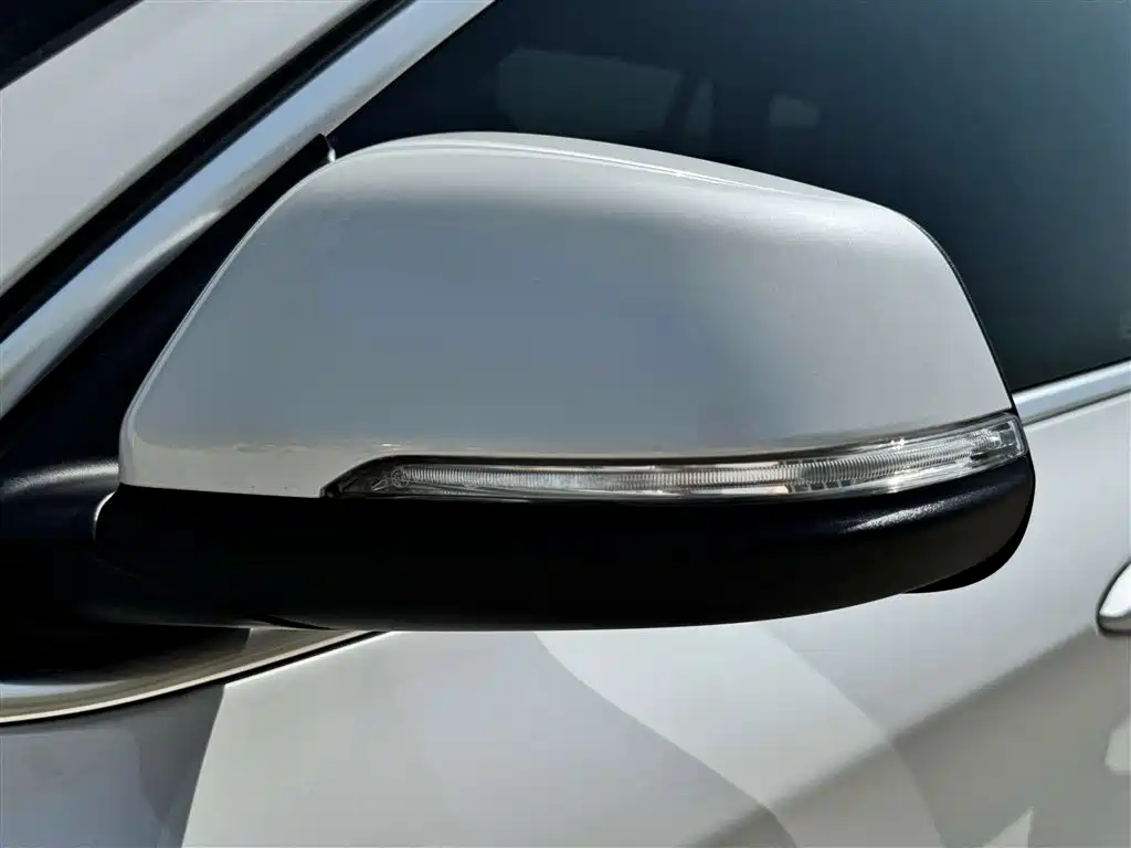 BMW X1 2021 sDrive25Li Leading Edition - фото 16