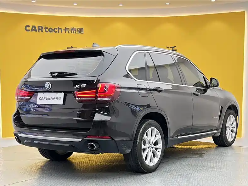 BMW X5 (Import) 2018 xDrive28i - фото 4