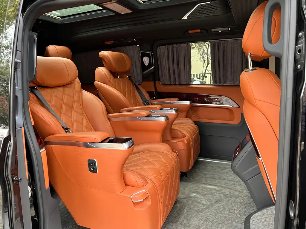 Mercedes-Benz V-Class 2022 V 260 L Long Wheelbase Luxury Edition