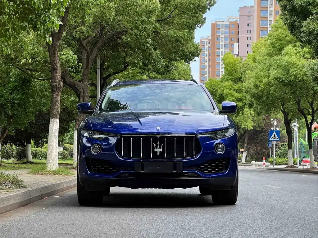 Levante 2018 3.0T Standard Edition