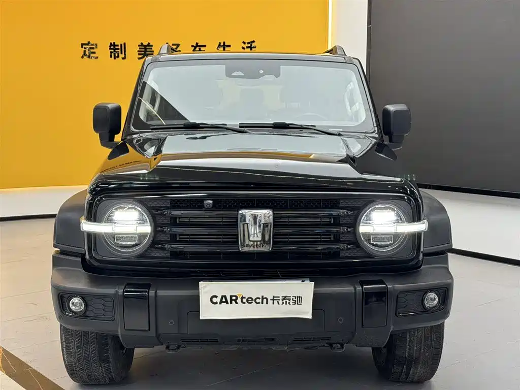 Tank 300 2023 Off-Road Edition 2.0T Challenger