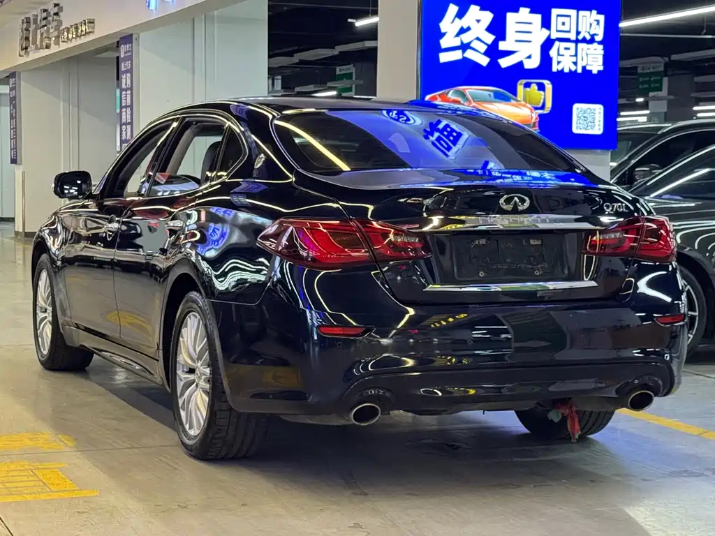 Infiniti Q70L 2019 2.0T Yue Xiang Edition