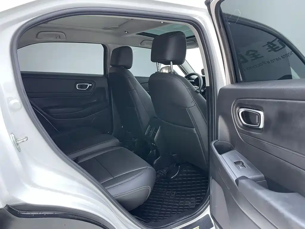 Honda Vezel 2023 1.5L CVT Tech Edition