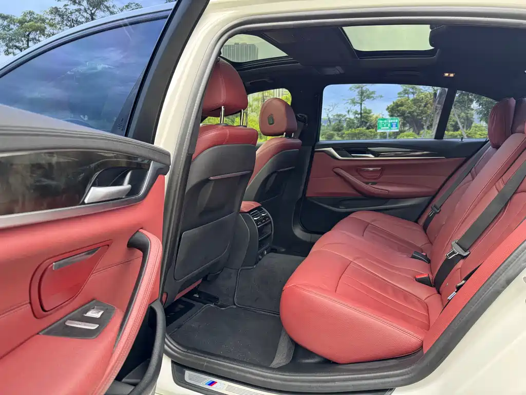 BMW 5 Series 2019 Facelift 530Li Leading Edition M Sport Package
