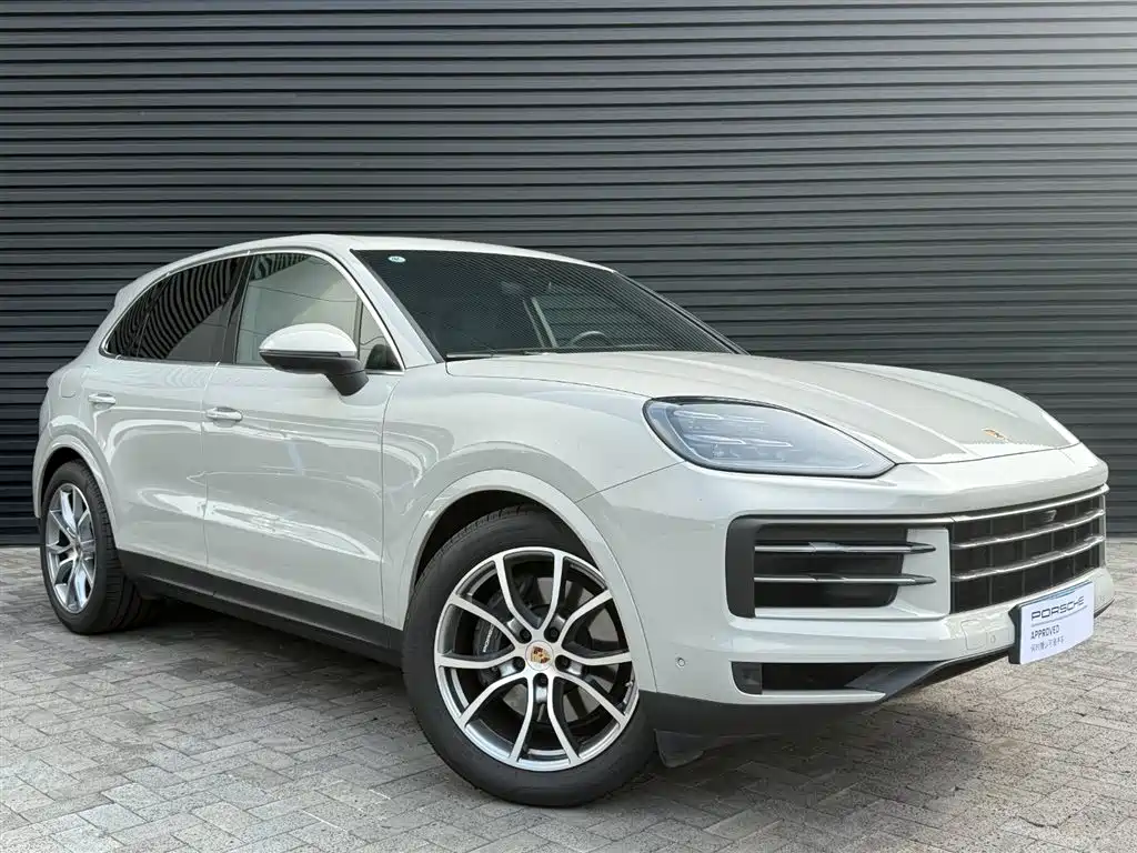 Porsche Cayenne 2025 3.0T Dream Edition