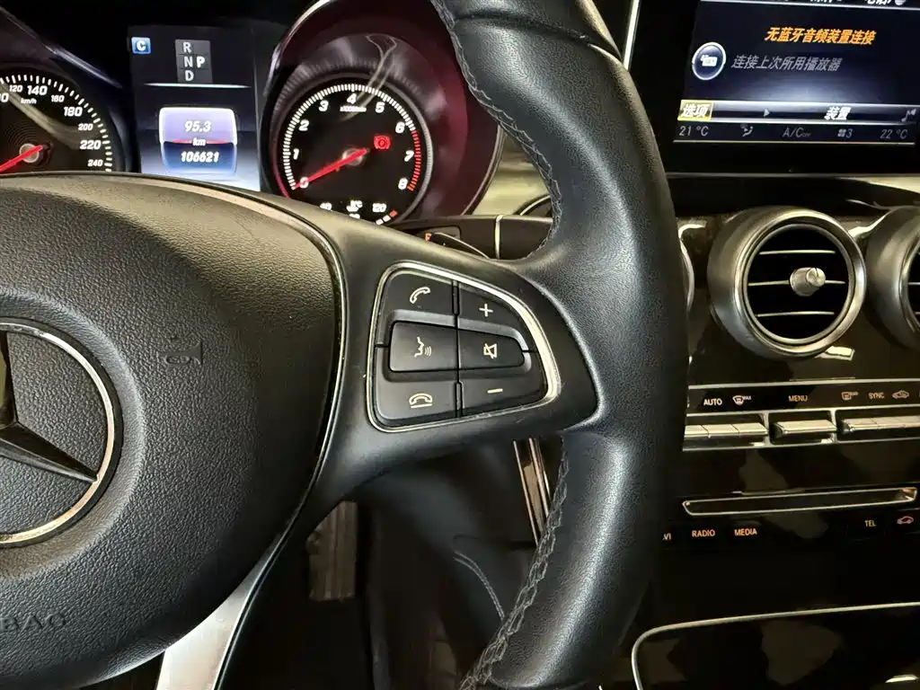 Mercedes-Benz GLC 2018 GLC 260 4MATIC Luxury