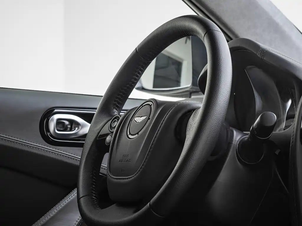 Aston Martin Cygnet 2013 1.3L Automatic