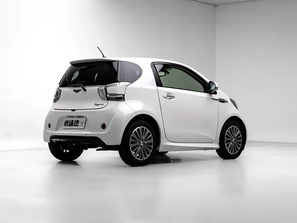 Aston Martin Cygnet 2013 1.3L Automatic