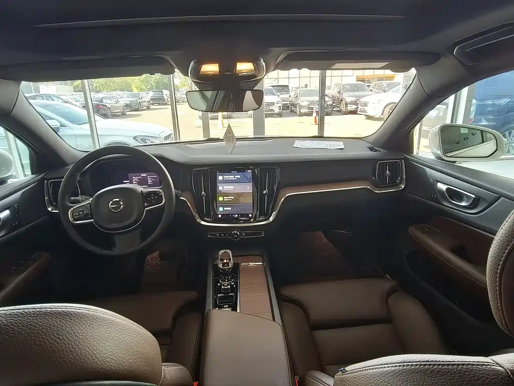 Volvo S60 2024 B4 Inscription