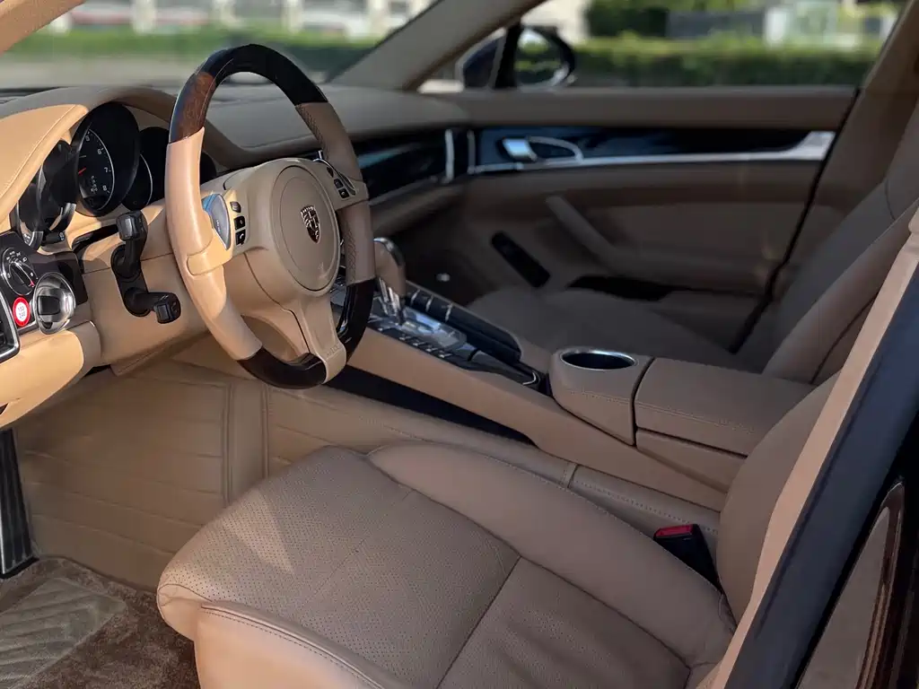 Porsche Panamera 2014 Panamera 3.0T