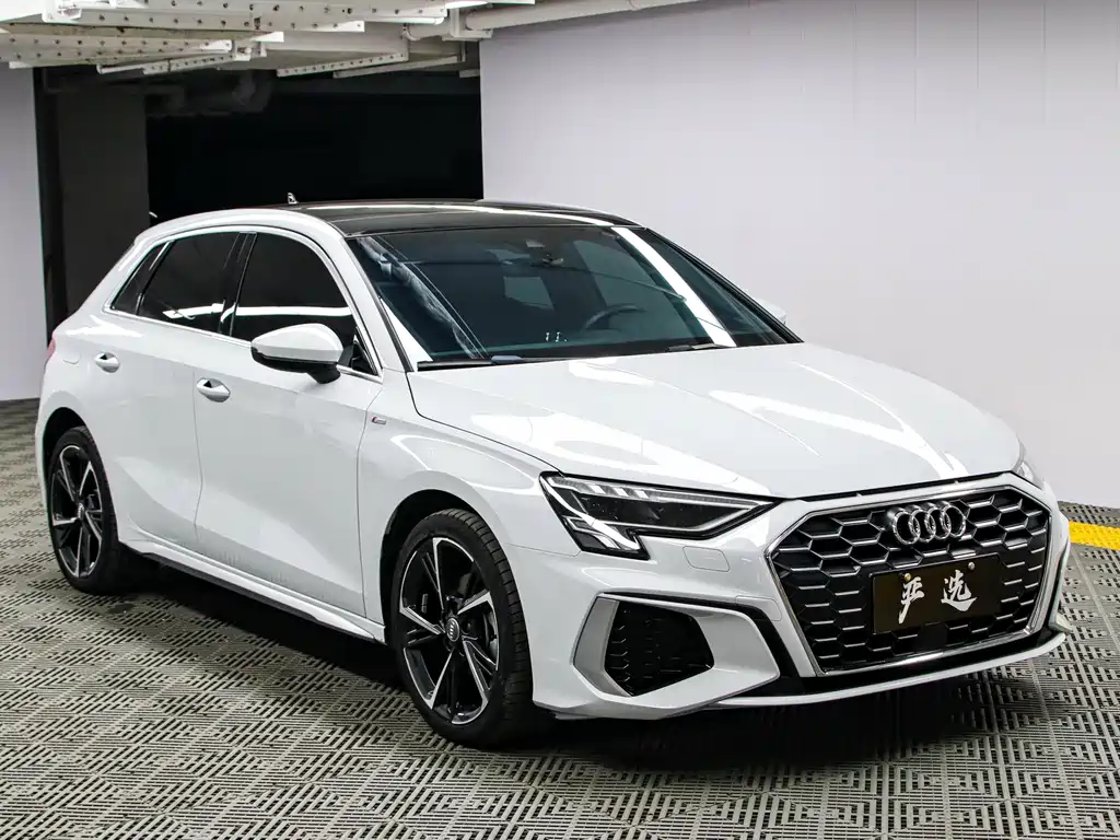 Audi A3 2022 Sportback 35 TFSI Fashion Sport