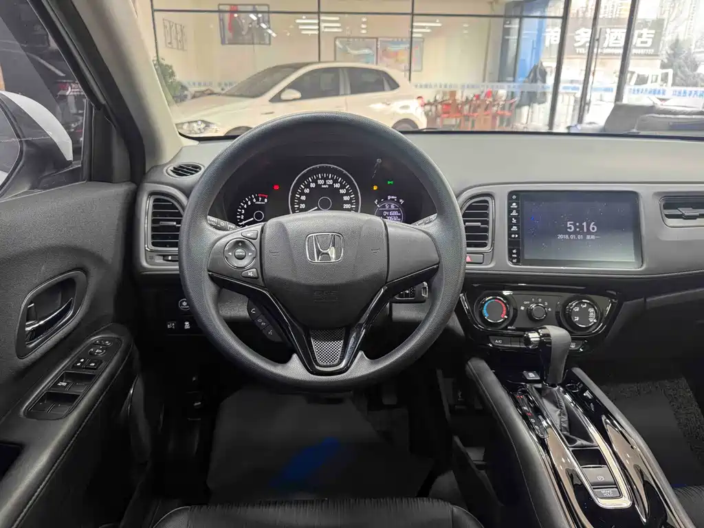 Honda Vezel 2022 1.5L CVT Phantom Night Pioneer Edition