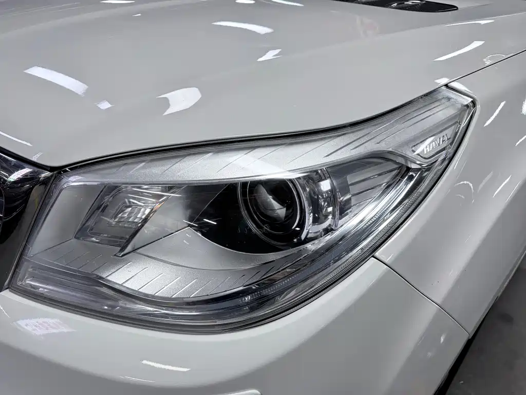 Haval H9 2016 2.0T AWD Luxury 7-Seater