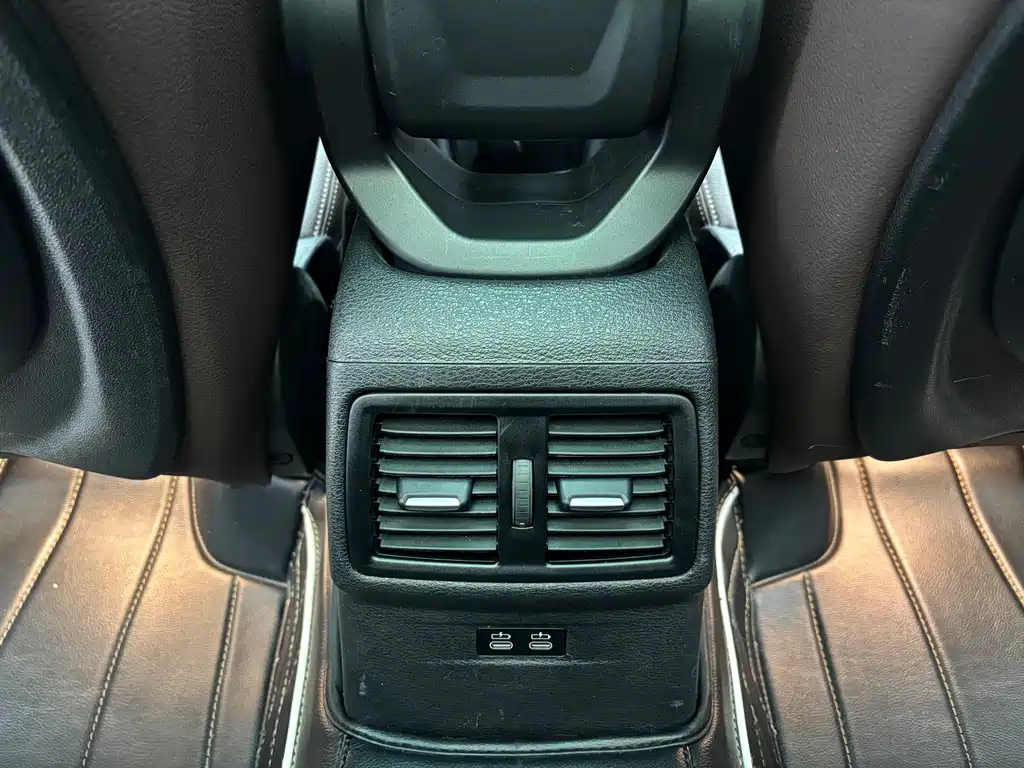 BMW X1 2021 xDrive25Li Exclusive Edition - фото 13