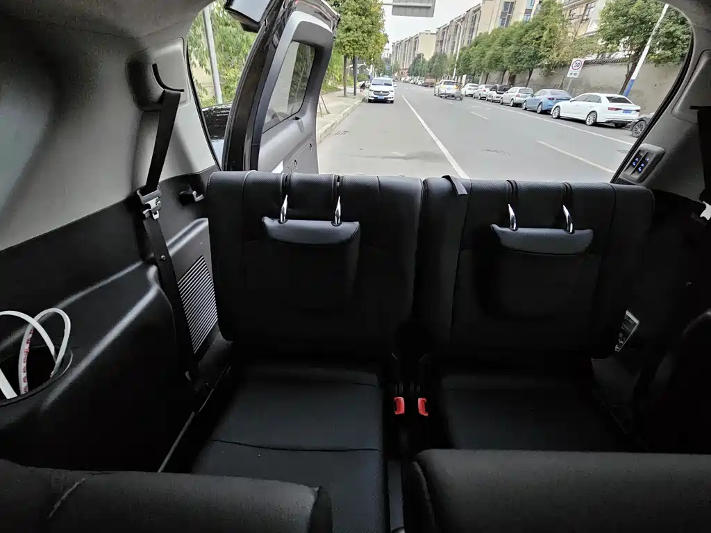 Toyota Prado 2019 3.5L Automatic TX-L Premium Rear-Mounted Spare Tire