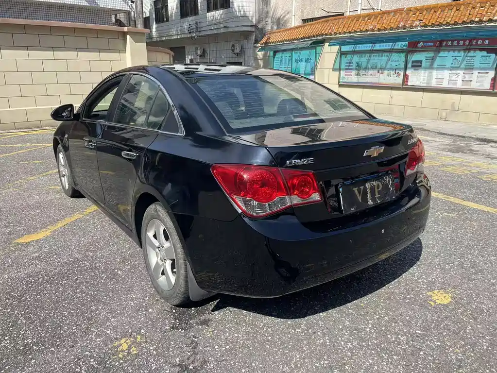 Cruze 2012 1.6L SE MT