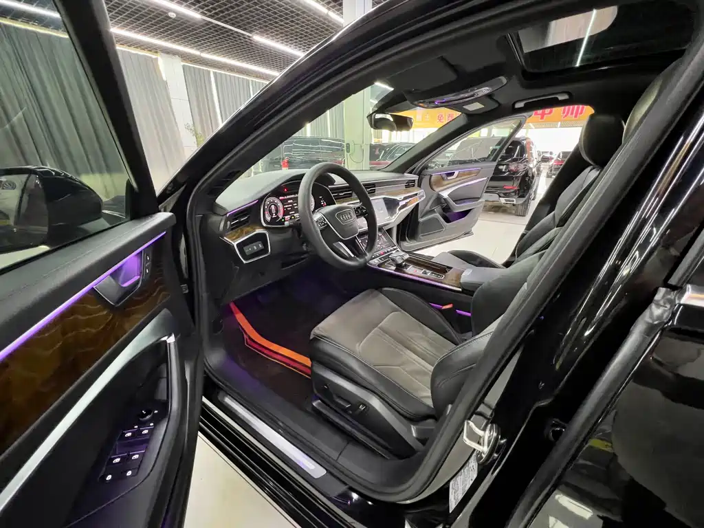 Audi A6L 2019 45 TFSI Zhenxuan Dynamic