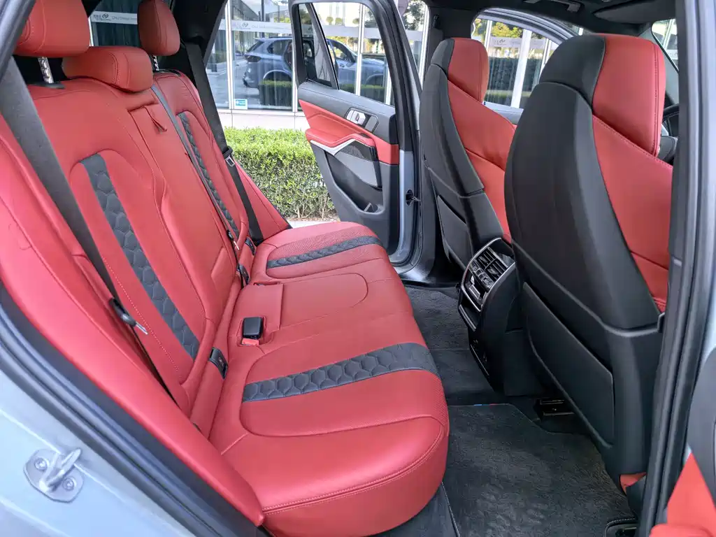 BMW X5 M 2023 X5 M Competition - фото 29