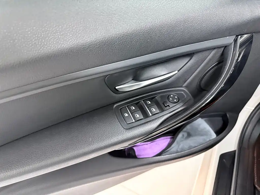 BMW 3 Series 2016 320Li Entry Edition - фото 9