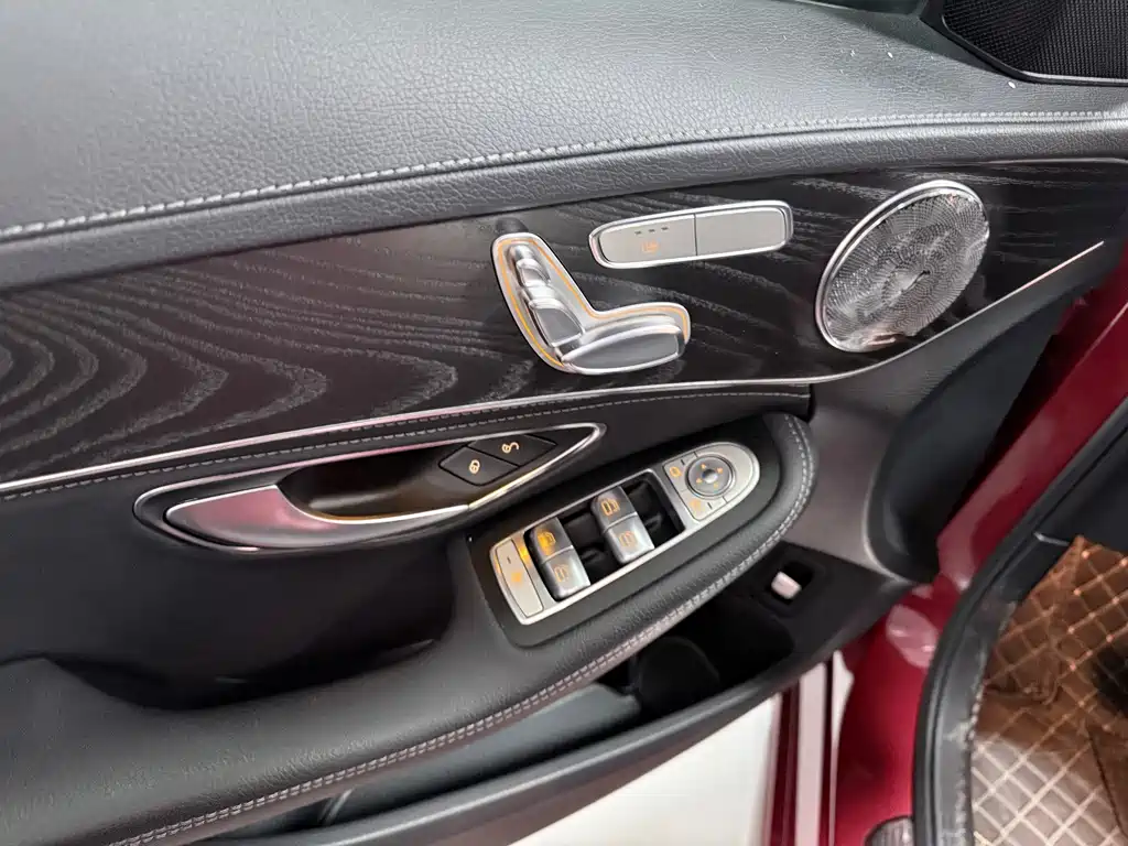 Mercedes-Benz C-Class 2015 Facelift C 200 L Sport