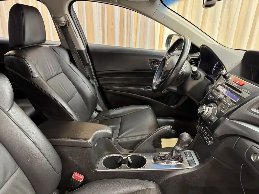 Acura ILX 2013 1.5L Hybrid