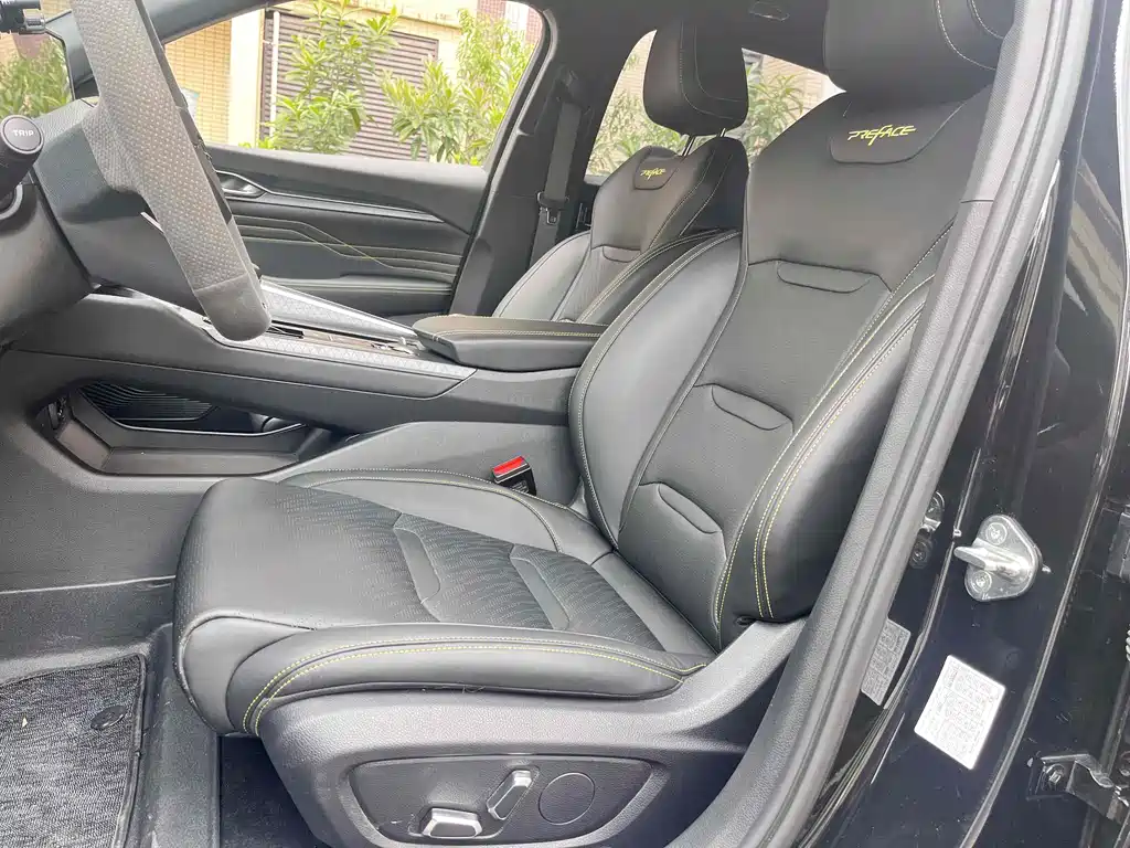 Geely Preface 2023 1.5TD Kunlun Edition