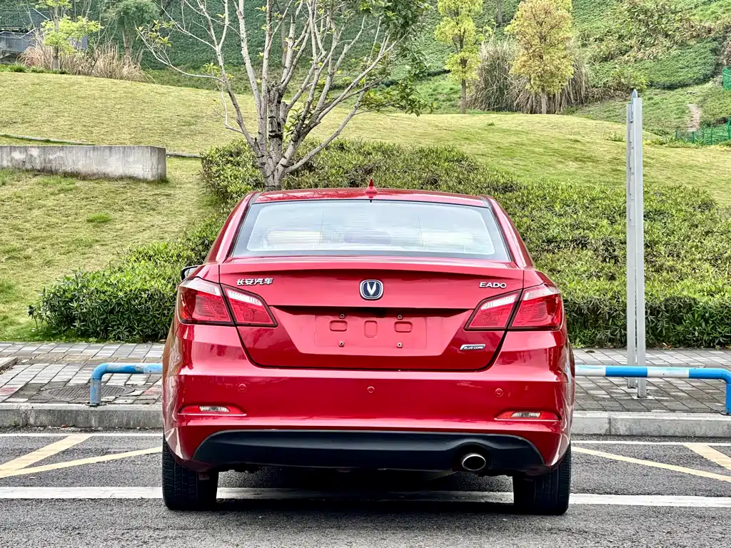 Eado 2015 1.6L Automatic Luxury