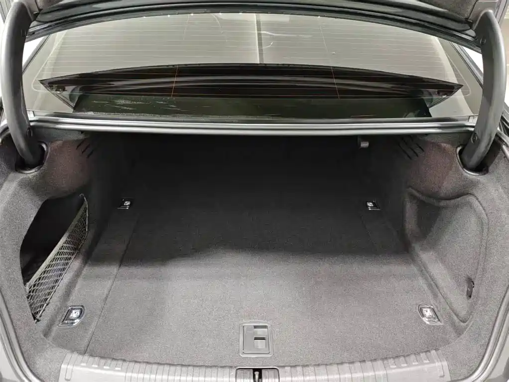Audi A6L 2019 45 TFSI quattro Prestige Dynamic Trim