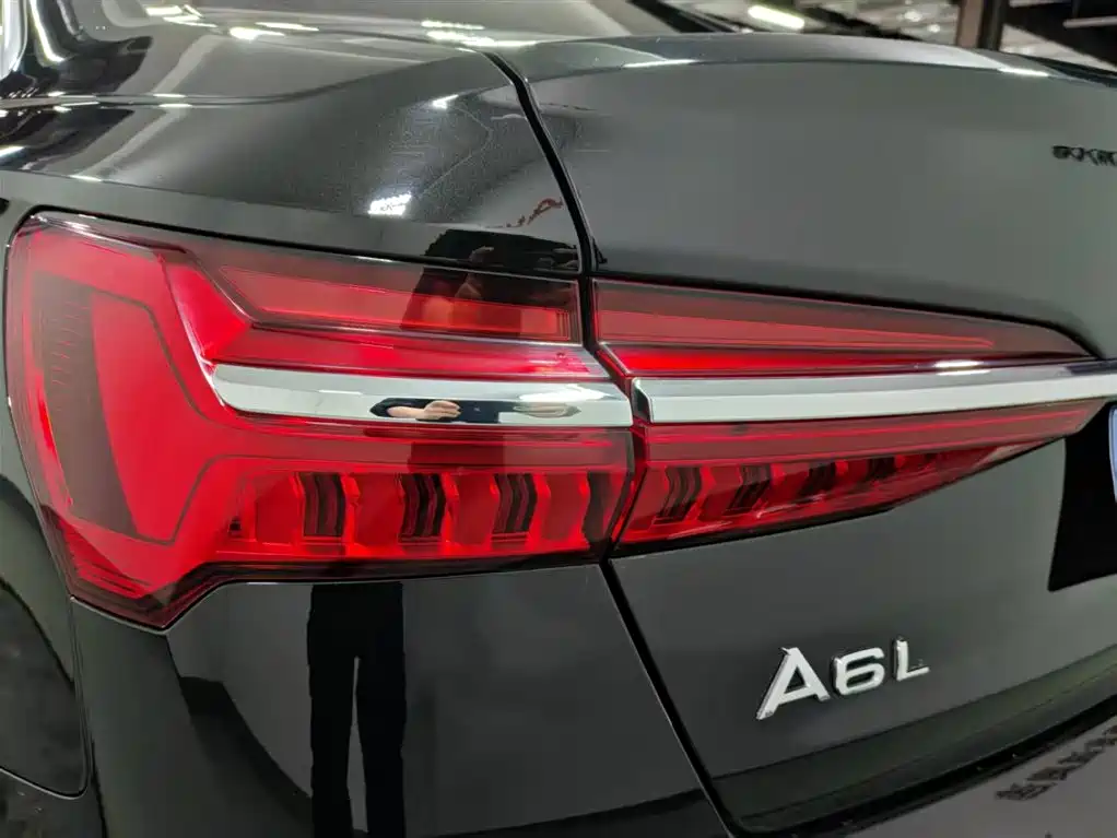 Audi A6L 2020 45 TFSI Zhenxuan Zhiya Edition