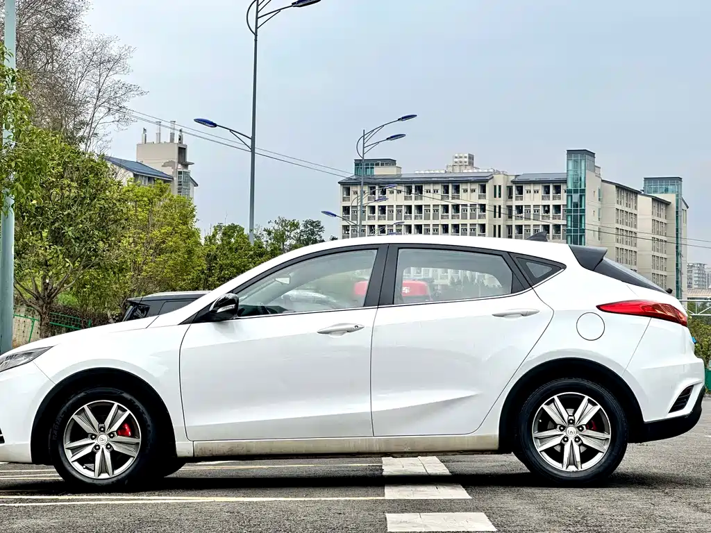 Changan Eado XT 2015 1.6L Manual Zhiku Edition China V