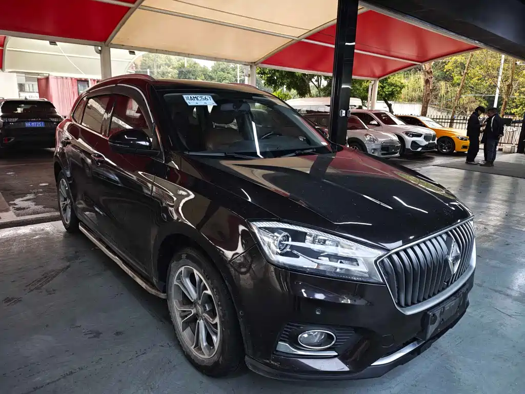 Borgward BX7