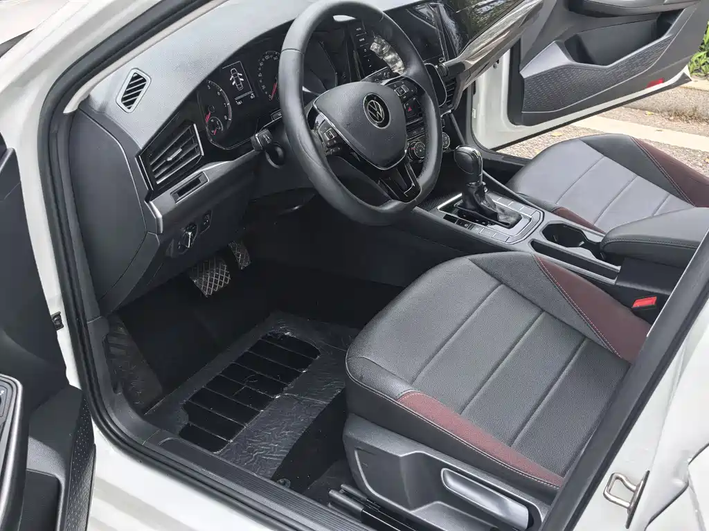 Volkswagen Bora 2021 1.5L Automatic Comfort Smart Connect Edition