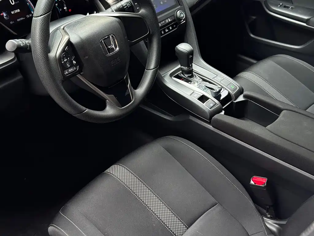 Honda Civic 2021 HATCHBACK 220TURBO CVT Elite Edition