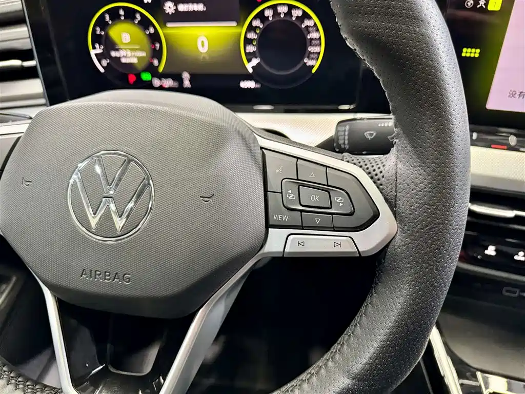 Volkswagen Lamando L 2025 280TSI DSG Cool & Spicy PLUS Edition