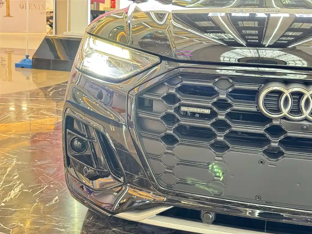 Audi Q5L 2025 45 TFSI - фото 3