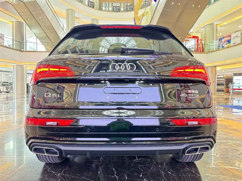 Audi Q5L 2025 45 TFSI - фото 6