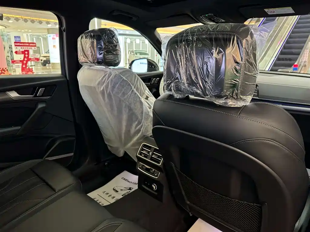 Audi Q5L 2025 45 TFSI - фото 22