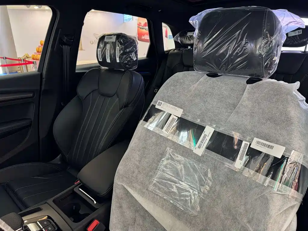 Audi Q5L 2025 45 TFSI - фото 25