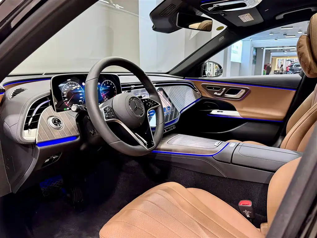 Mercedes-Benz E-Class 2025 Facelift E 300 L Fashion