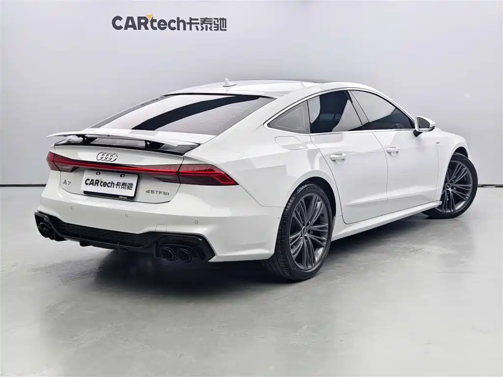 Audi A7 2023 45 TFSI Premium Plus