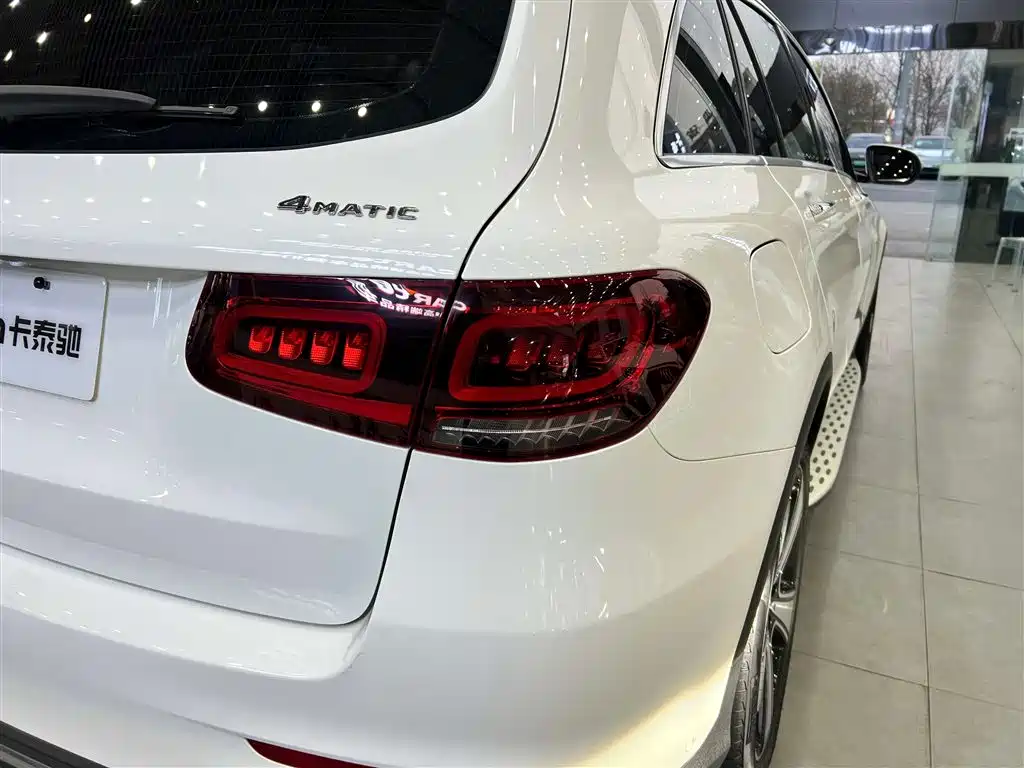 Mercedes-Benz GLC 300 L 4MATIC
