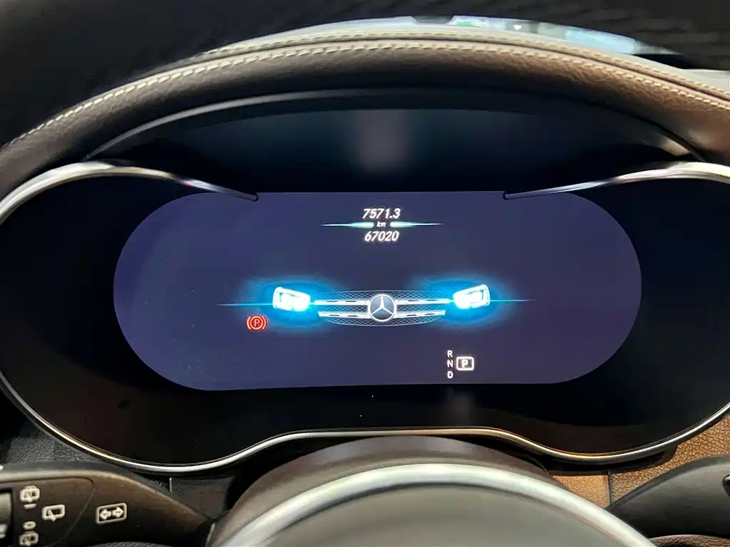 Mercedes-Benz GLC 300 L 4MATIC