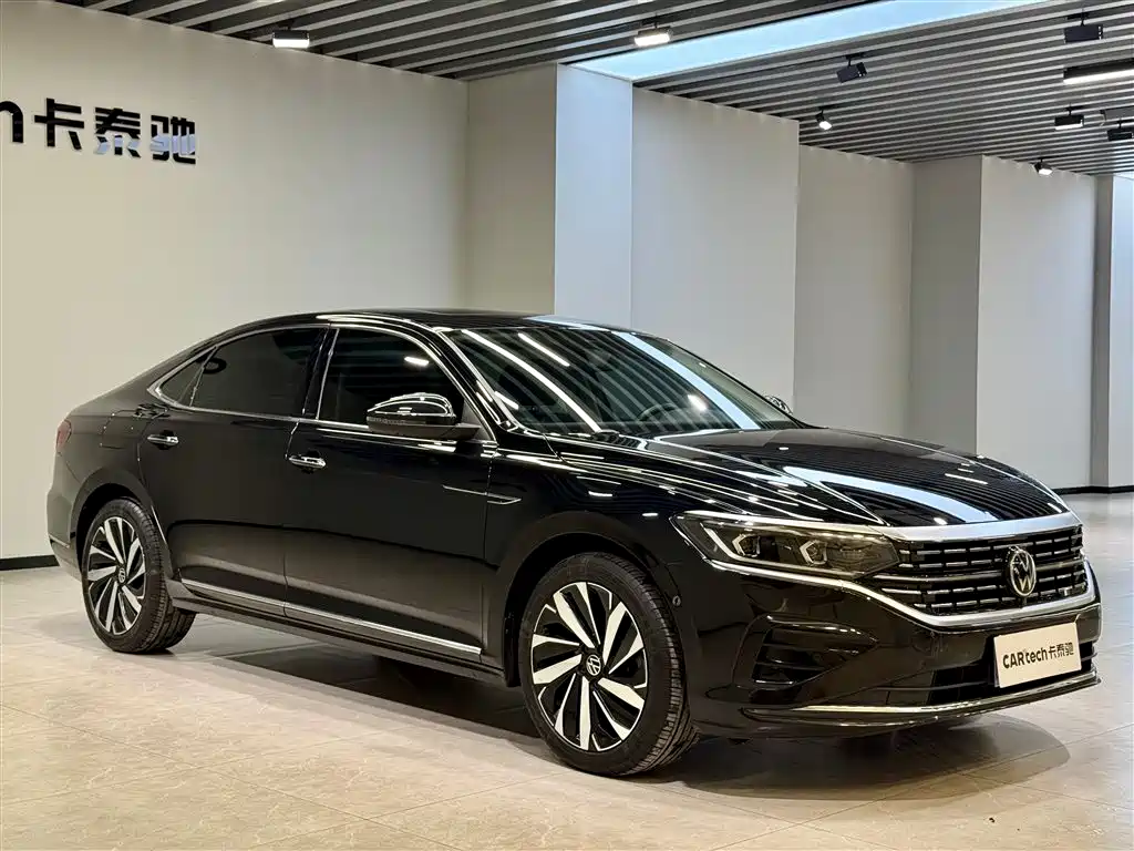 Volkswagen Passat 2024 380TSI Luxury Edition