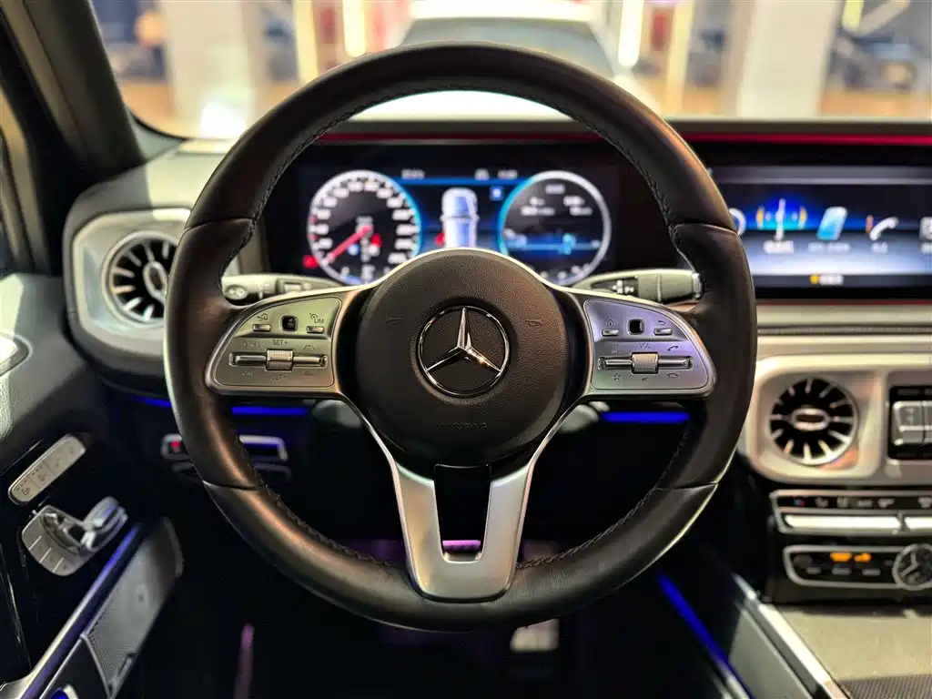 Mercedes-Benz G-Class 2022 G 500