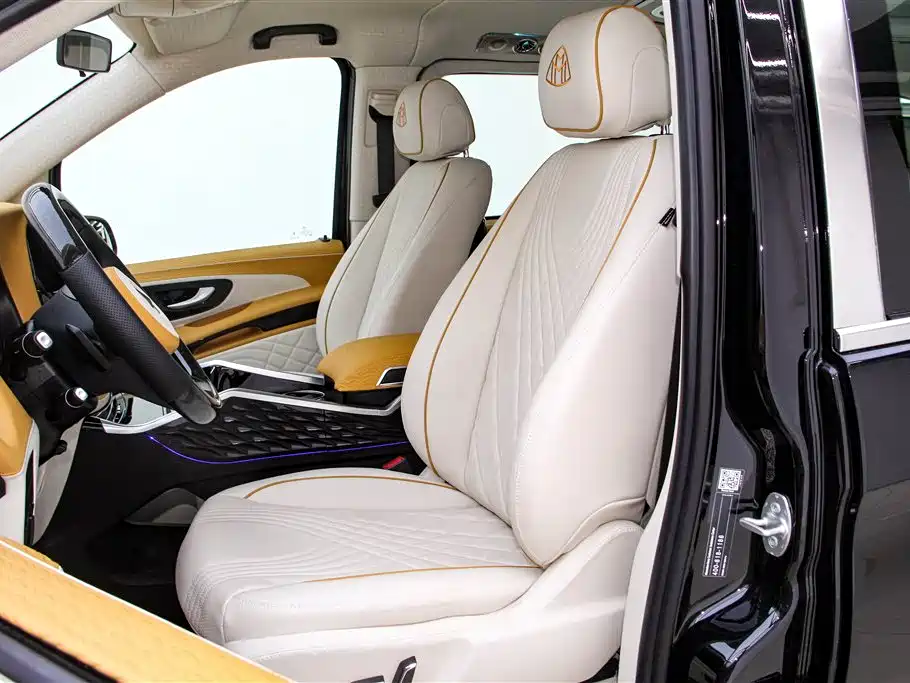 Mercedes-Benz Vito 2023 model 2.0T Elite Edition 7-seater