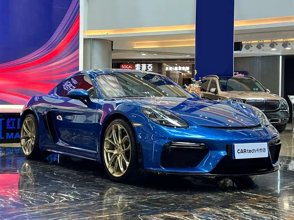 Porsche 718 Cayman