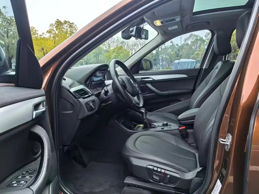 BMW X1 2016 sDrive18Li Fashion Edition
