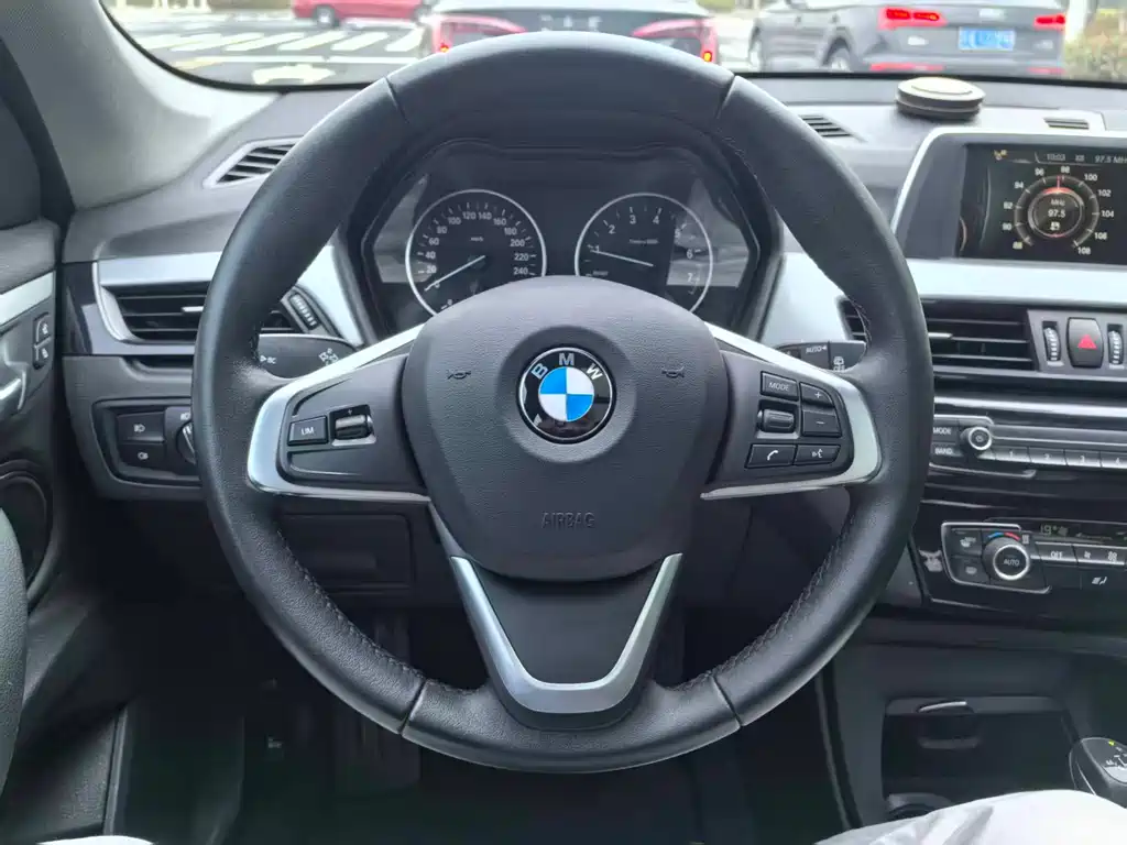 BMW X1 2016 sDrive18Li Fashion Edition