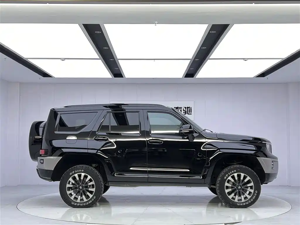 Tank 700 Hi4-T Extreme Edition 2024