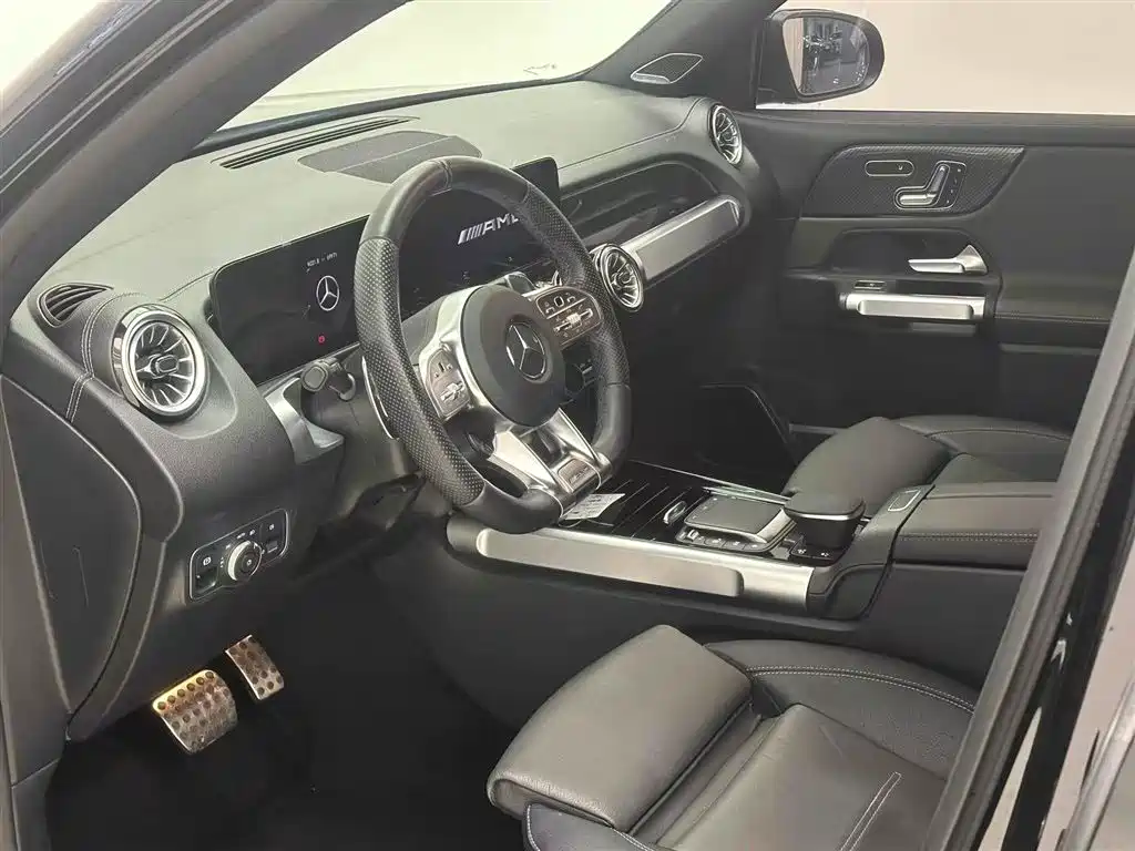2023 Mercedes-AMG GLB 35 4MATIC